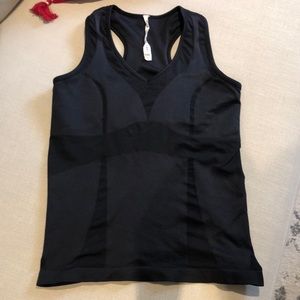 Lululemon tank top